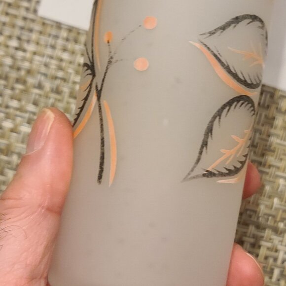 5 Vintage Tall Frosted Floral Design Glasses - Picture 4 of 5